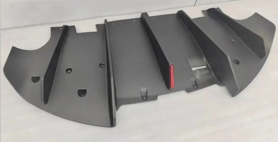 High Quality Fast Delivery Whole Sale Price Dry Carbon Fiber V Style Diffuser Wing Body Kits for Emira